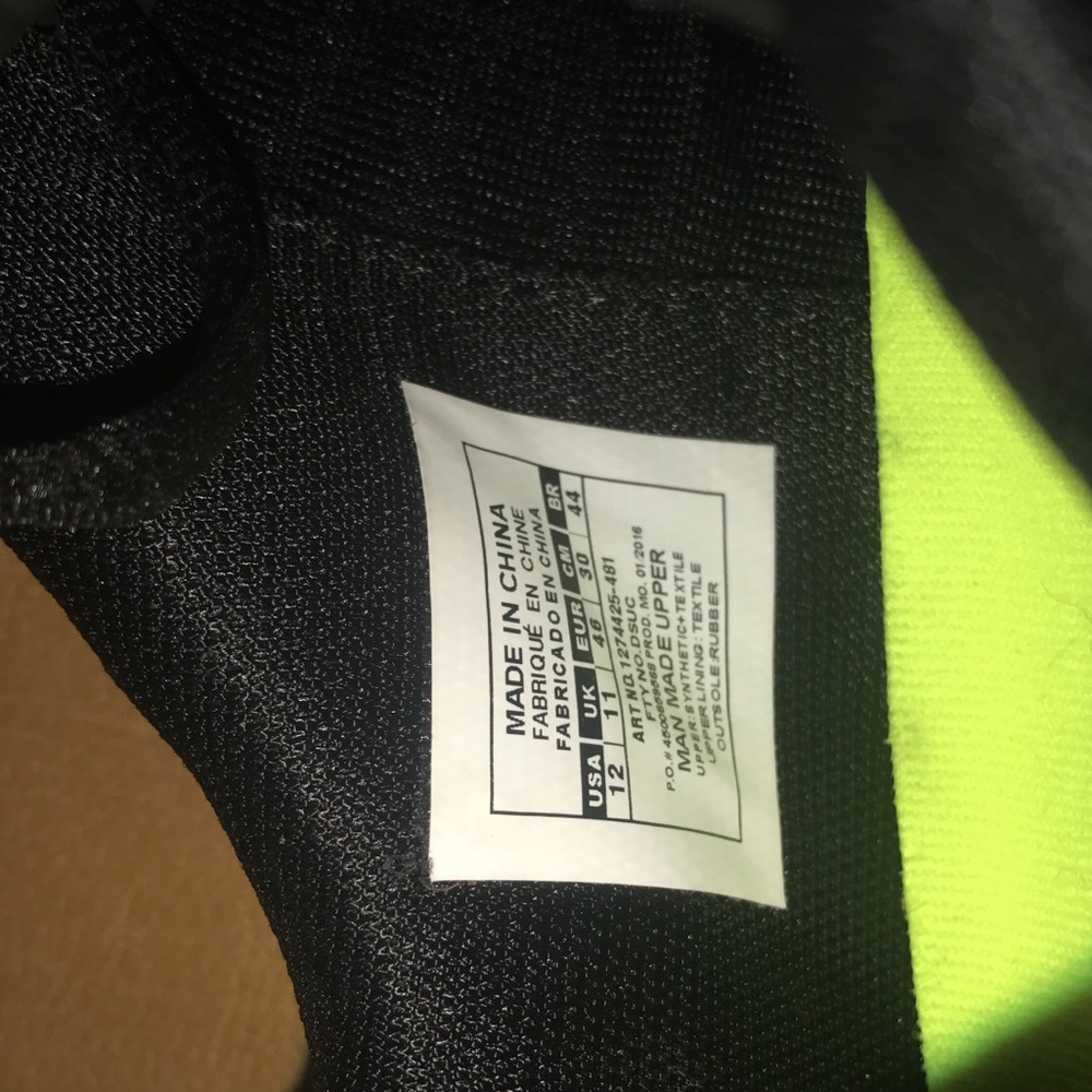 Men’s Under armour shoes